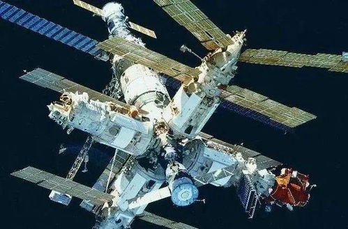 蒼穹之約 從美蘇太空爭霸到全球合作，衛星定位技術如何重塑人類生活